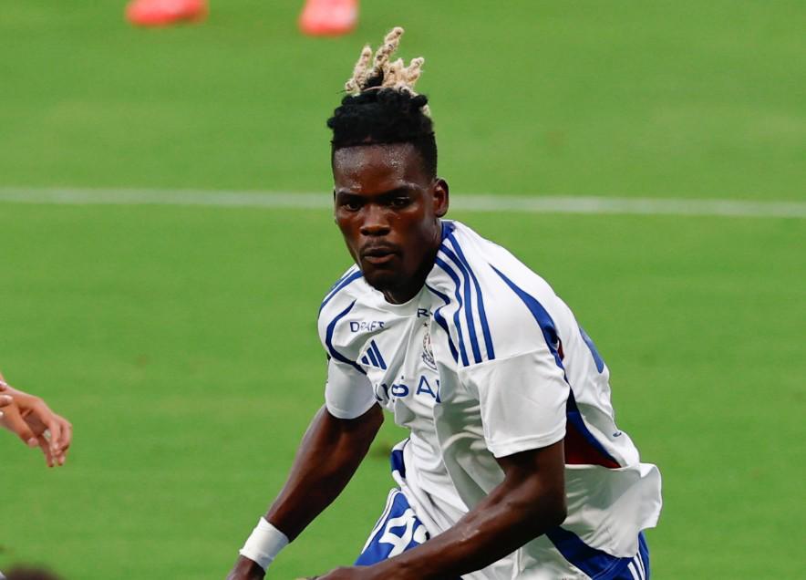 kaiyun-博主：上海海港给让-克劳德开出了10倍工资