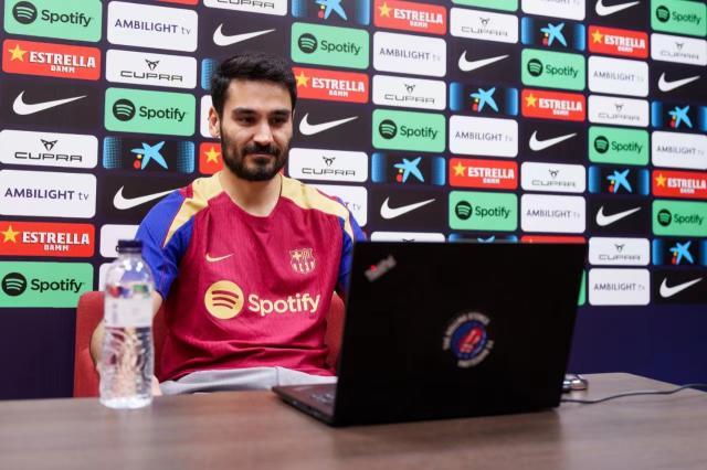 开云体育官网-体坛对话京多安：会用行动引领后辈 不会提前离队