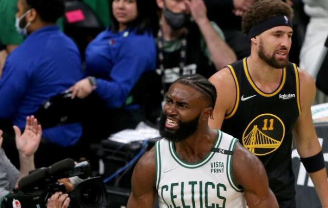 开云体育下载-FMVP争夺并非塔图姆库里二人转！布朗或成逆袭者