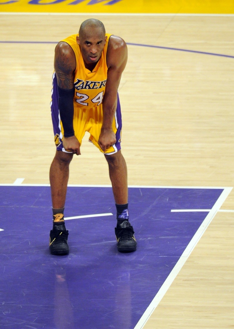 开云app下载-斯人已逝 但曼巴精神永存：科比的精神仍激励着下一代的球员们